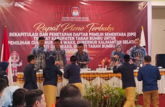 
 KPU Tanah Bumbu Gelar Rekapitulasi Daftar Pemilih Sementara di 12 Kecamatan