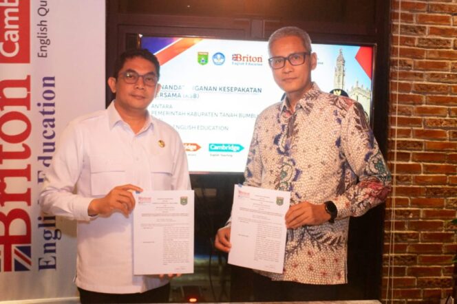 
 Siapkan Generasi Unggul, Tanah Bumbu Jalin Kerjasama Briton English Educatiion Cambridge University