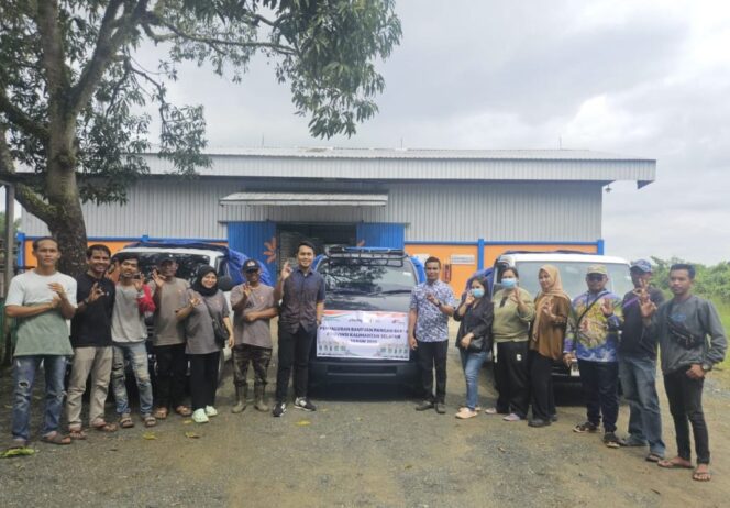 
 Didukung penuh oleh Pemkab Tanbu Bumbu, Bulog Salurkan Bantuan Pangan