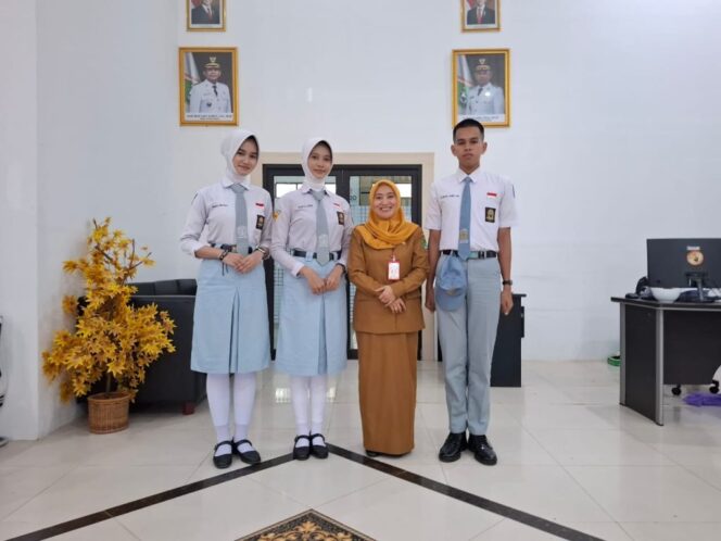 
 Tiga Siswa Tanah Bumbu Siap Jalani Pendidikan Paskibraka Kalsel 2025