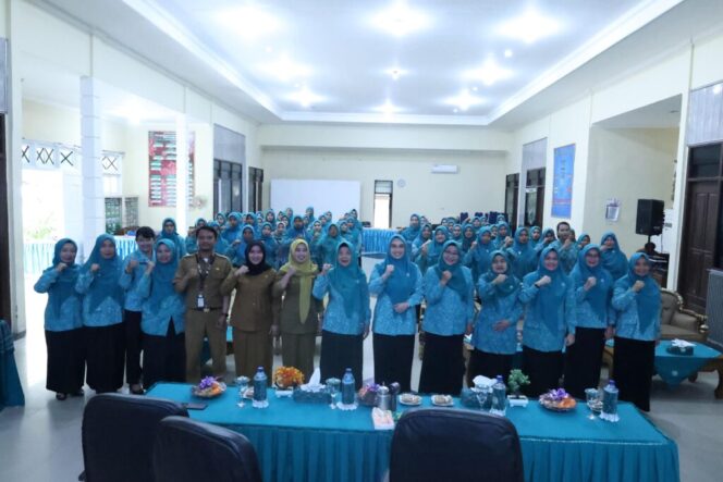 
 PKK Tanah Bumbu Gelar Pelatihan Gelari Pelangi untuk Tingkatkan Kreativitas dan Produk Unggulan Daerah