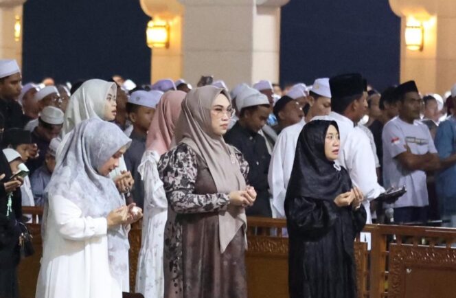
 Andi Irmayani Ajak Warga Teladani Rasulullah dan Mendoakan Tanah Bumbu Berkah dan Sejahtera
