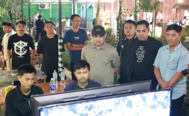 
 Turnamen E-Sport 2025, Wakil Bupati Tanah Bumbu Ajak Generasi Muda Berkarya Lewat Digital