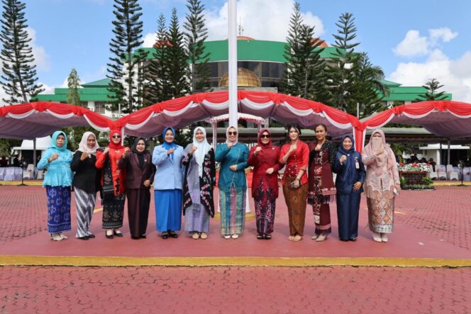 
 Ketua TP PKK Tanah Bumbu Ikuti Upacara Hari Kesaktian Pancasila