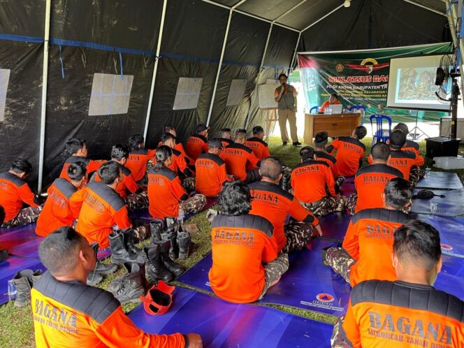 
 Sinergi Kesiapsiagaan, BPBD Tanbu Berikan Ilmu Kebencanaan kepada Banser GP Ansor