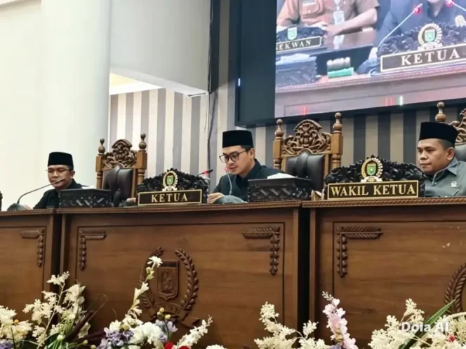 
 Pemkab Tanah Bumbu Ajukan Raperda Perizinan Dorong Kemudahan Berusaha