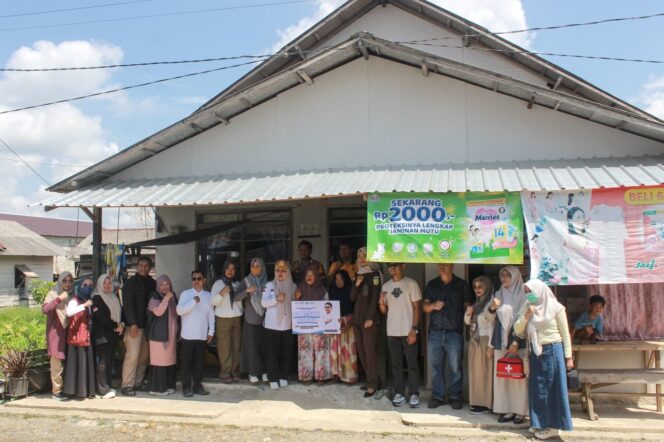 
 Bupati Andi Rudi Latif Dorong Kemandirian Warga Lewat Bantuan Usaha Ekonomi Produktif