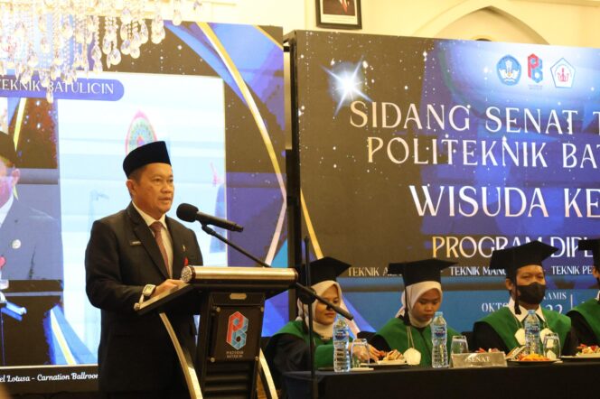 
 Bupati Tanah Bumbu Dorong Sinergi Perguruan Tinggi, Pemerintah, dan Dunia Usaha untuk Pendidikan Vokasi Relevan Industri